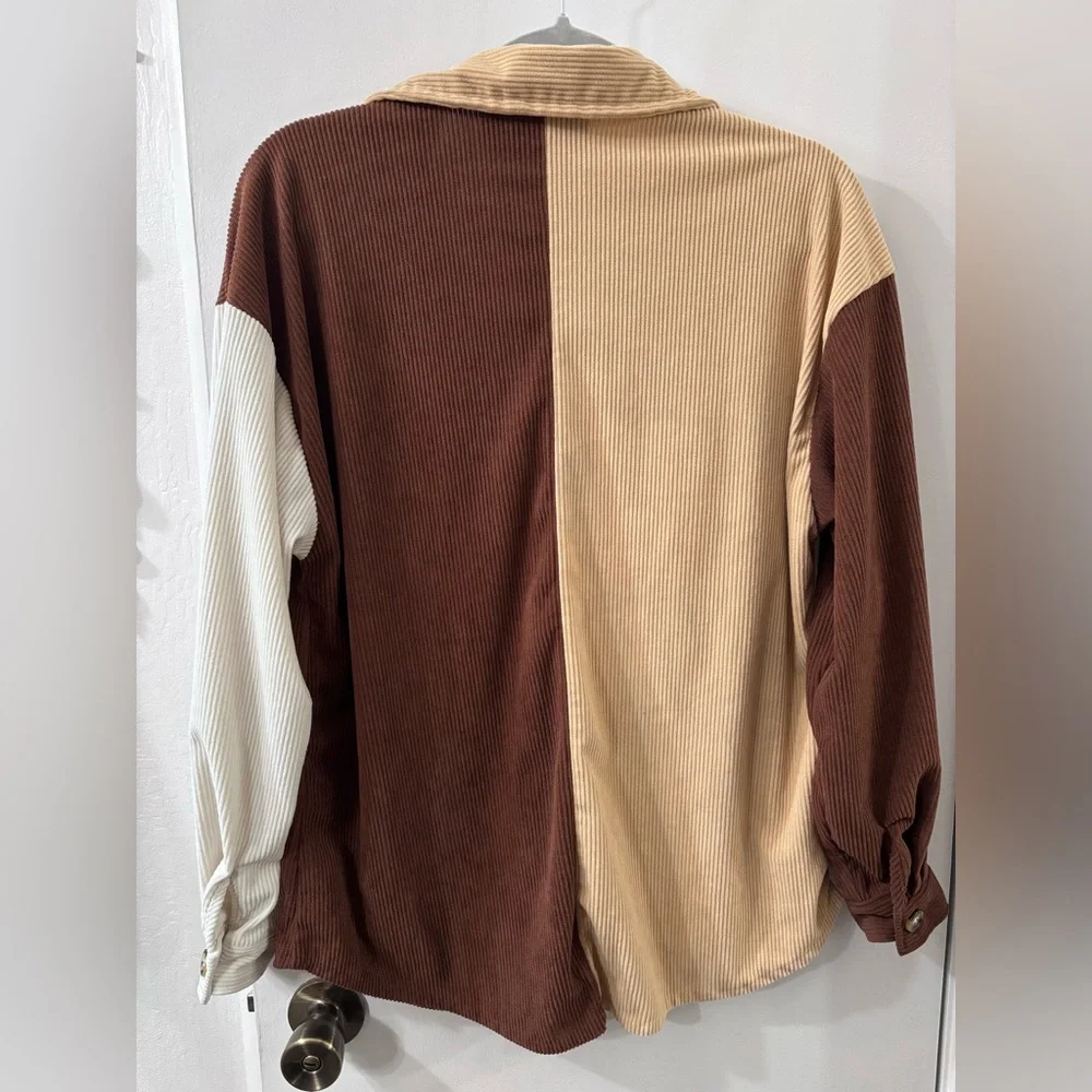 Jolie & Joy Women's Colorblock Button Down Shirt - Brown, Cream, White - Picture 5 of 7